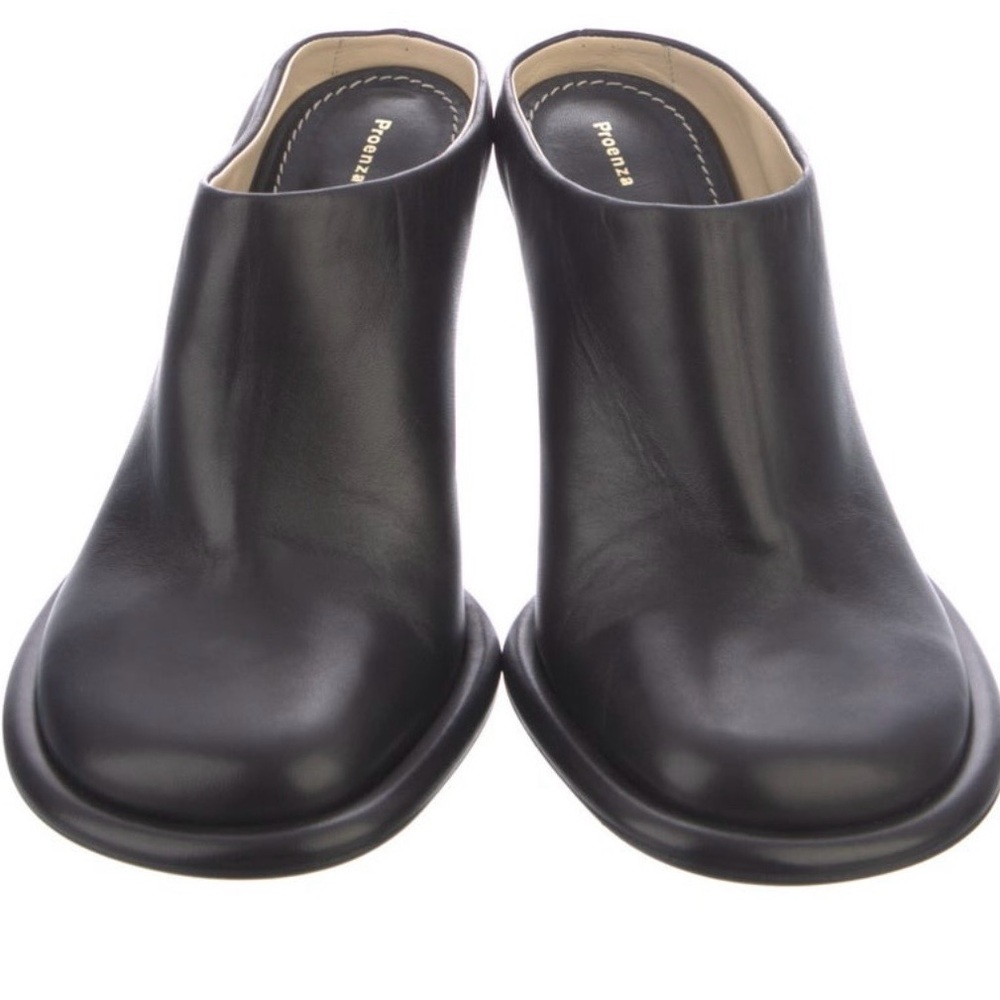 Proenza Schouler Black Leather Mules. Made in Italy
